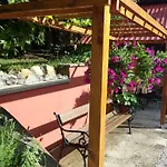 Center Апартаменты Рогашка Слатина