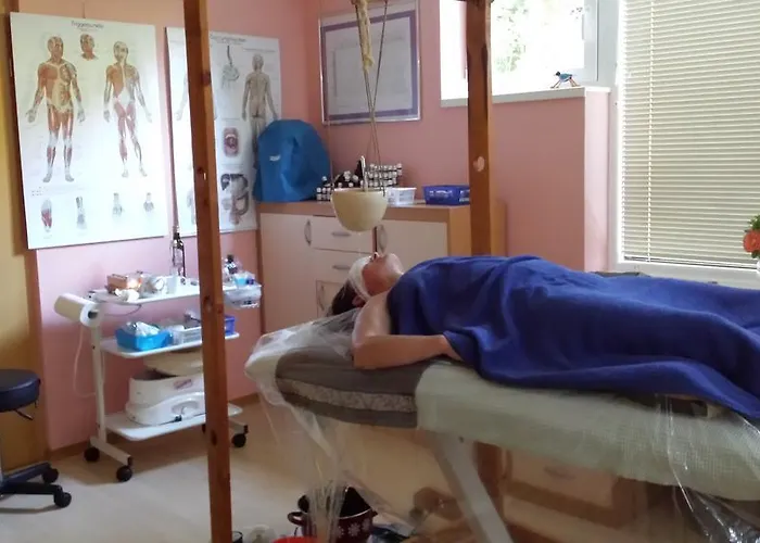 Center روغاسكا سْلاتِنا