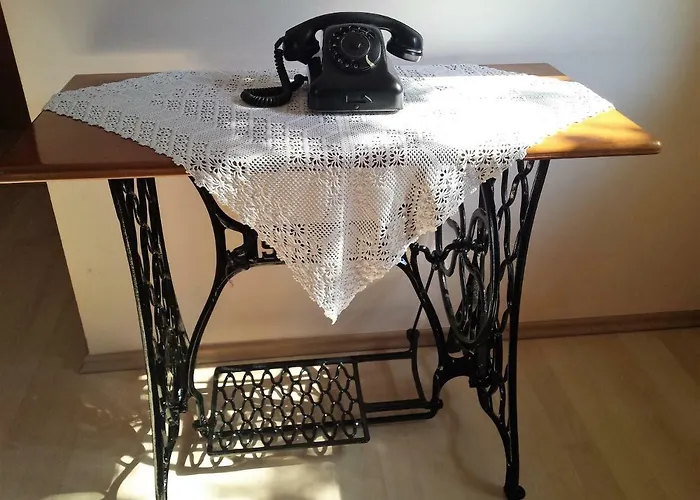 Center * روغاسكا سْلاتِنا