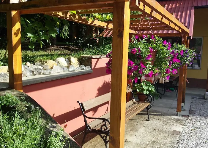 Center شقة روغاسكا سْلاتِنا